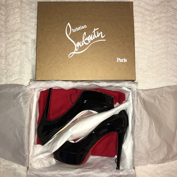 Christian Louboutin Patent Leather Pump Black 39.5 - Picture 2 of 8